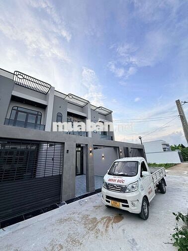 Chào Bán 3 căn nhà phố liền kề vừa hoàn thiện