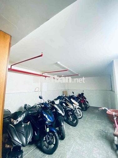 Chính chủ cho thuê mặt bằng KD đường CMT8 Quận 10.Trệt Lững 60m2