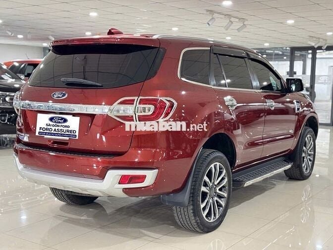 Ford Everest Titan 2020 số tự động