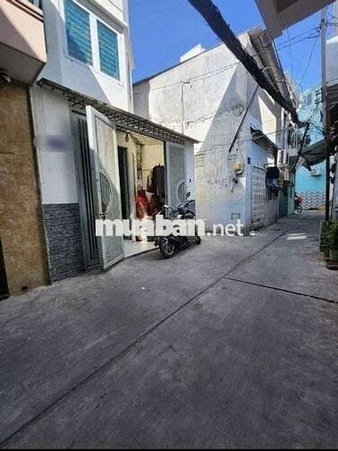 Nhà Trung Tâm Q6 , lô góc thoáng , hẻm thông 4m , Không LG , P14