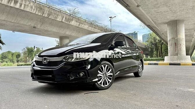 240 2017 1.5 TOP - 138686 km