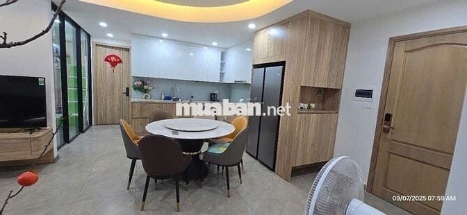 Bán căn hộ chung cư mặt đường Quan Hoa Hà Nội, Giá hợp lý