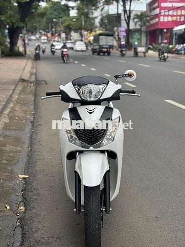 BÁN HONDA SH KHÓA THÔNG MINH CÓ TRẢ GÓP ĐƯA 10TR