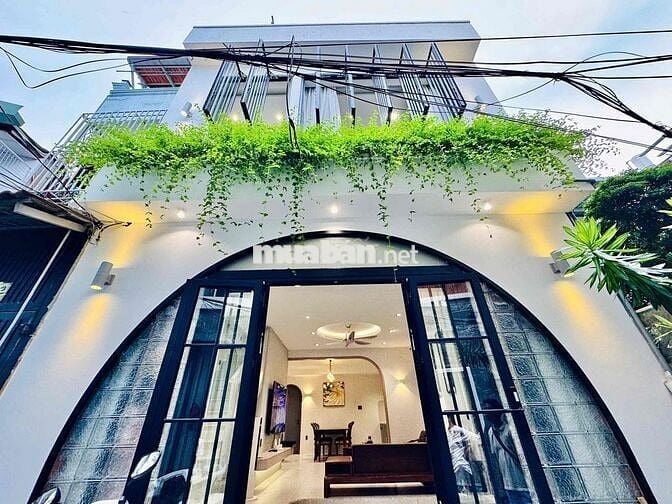 Bán nhà phố cao cấp, 65m2, Hoàng Hoa Thám, Bình Thạnh