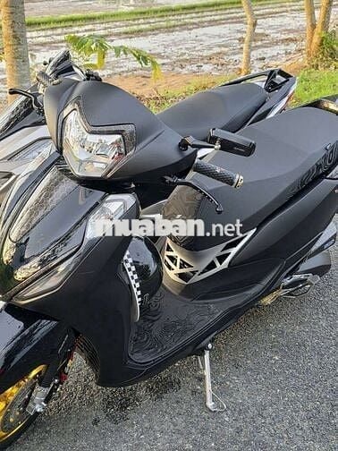 Lead 4 Val 2025 mua tháng 9 head đã chạy 2.000km