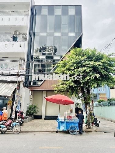 CHO THUÊ NHÀ MT HUỲNH VĂN BÁNH_ TRỆT 4 LẦU SÂN THƯỢNG. THANG MÁY