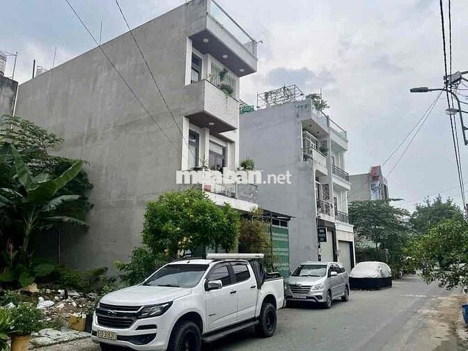 NHÀ ĐẸP  3 TẦNG – FULL CÔNG NĂNG – HIỆP BÌNH, THỦ ĐỨC - CHỈ 7.5 TỶ