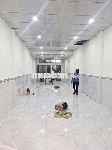 Nhà mới sơn sữa có điện 3fa làm may,giacông,vp,...gần trường lê văntho