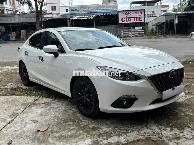 Mazda 3 2017 1.5 AT Sedan - 74000 km