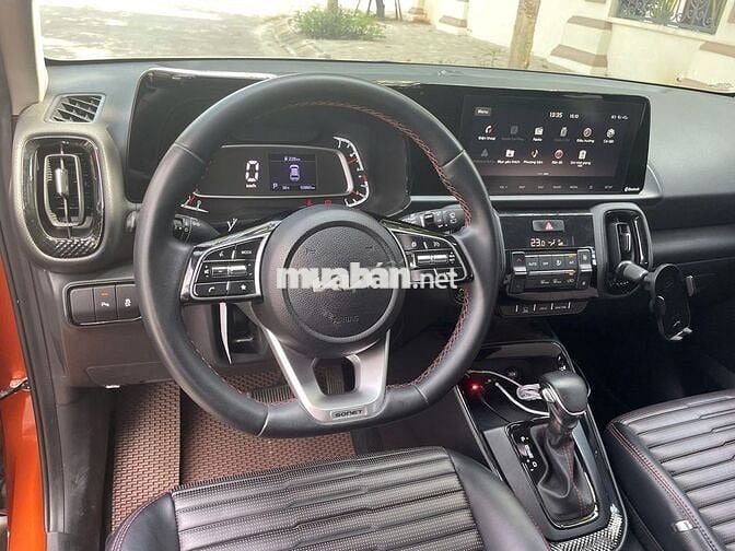 Kia Sonet 2023 Premium 1.5 AT - 55000 km