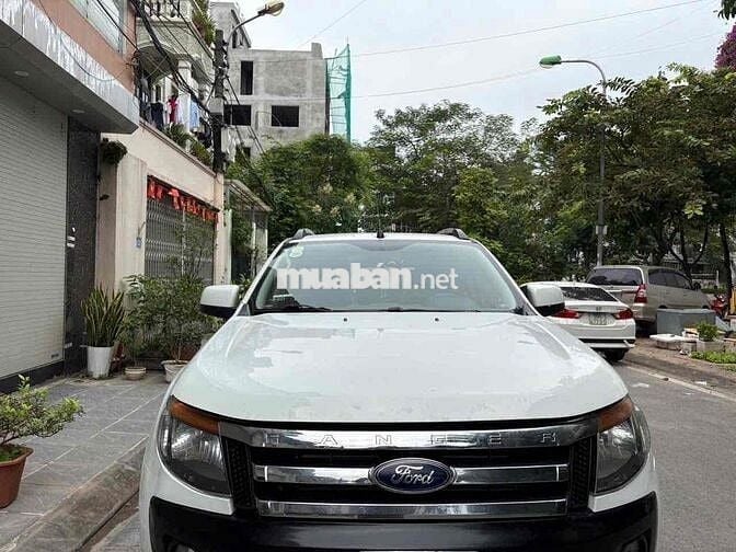 Ford Ranger 2014 XLS 2.2 4x2 AT - 12000 km