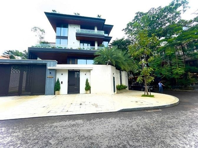 Bán Biệt Thự Quốc Hương,Quận 2- DT: 386m2 - HĐT: 3200$/Th -Gía 59 Tỷ