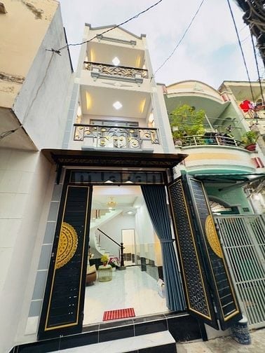 Hẻm Thẳng Cách MT 100m.ngay Trường THPT NGÔ GIA TỰ Bình Đông P15Q8. 