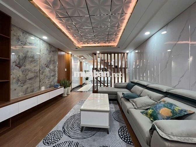 NGAY GA T3 5T/70M² 5M - TRƯỜNG CHINH - CỘNG HOÀ - PHẠM VĂN BẠCH