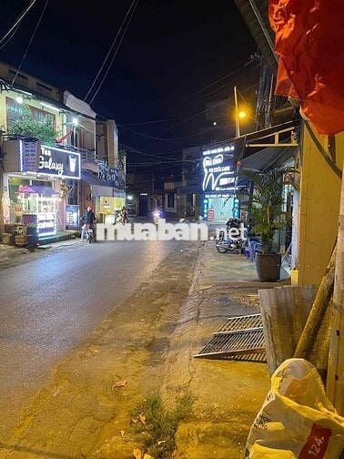 GẦN ĐẶNG VĂN BI NHÀ MẶT TIỀN 4x19M 2PN 1WC SÂN ĐẬU Ô TÔ Ở DẠY HỌC VPCT