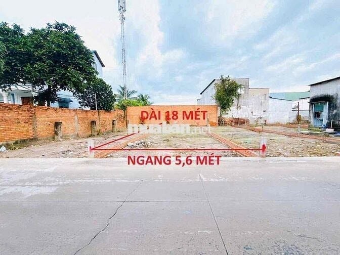 Cần bán nhanh lô đất 5,7x18m, Shr, đg 6m thông gần ngã 5 Chùa Hang.