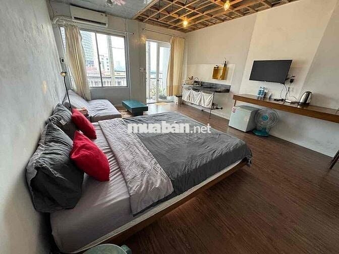 🧨STUDIO BAN CÔNG, NỘI THẤT NHƯ HÌNH, SÁT BÊN Q1 - ĐỌC RÕ MÔ TẢ NHÉ MN