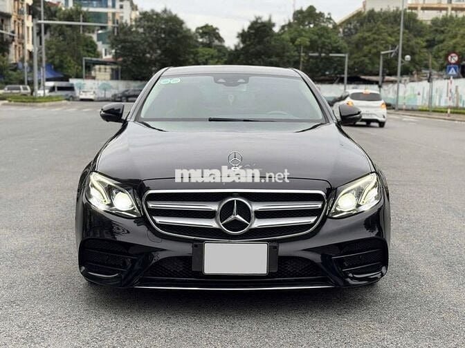 MERCEDES BENZ E300 AMG 2019 Xe Lướt Đẹp Có Trả Góp