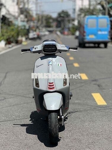 vesspa sprint 150cc đời 2021