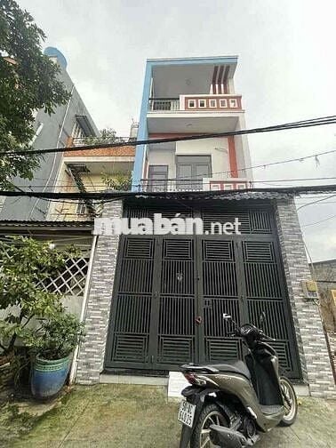 HẺM 8M THÔNG XE HƠI NGỦ TRONG NHÀ 3 TẦNG BTCT NHÀ MỚI Ở NGAY CHỈ 5.99