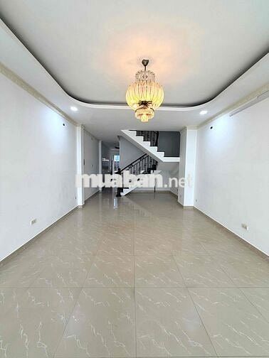 Cho Thuê Nhà Mat Tiên Kinh Doanh-Duong Cho Lon-Q6