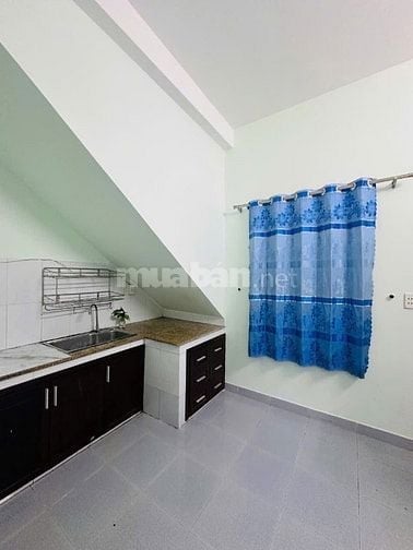 Nhà gần trường học bệnh viện trong quận 3