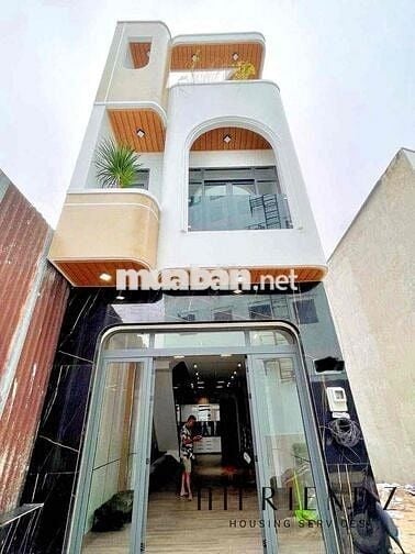 NNC MỚI XÂY 100% NỘI THẤT MỚI TOANH SIÊU XIN XÒ GẦN KHU TÊN LỬA