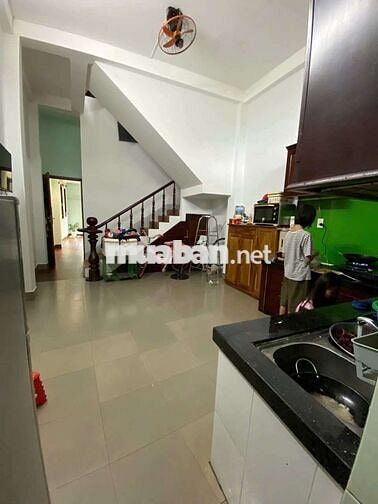 🏡 Nhà 1 mê – Hẻm 105 Lê Hồng Phong
💰 Chỉ: 2 tỷ 490 triệu