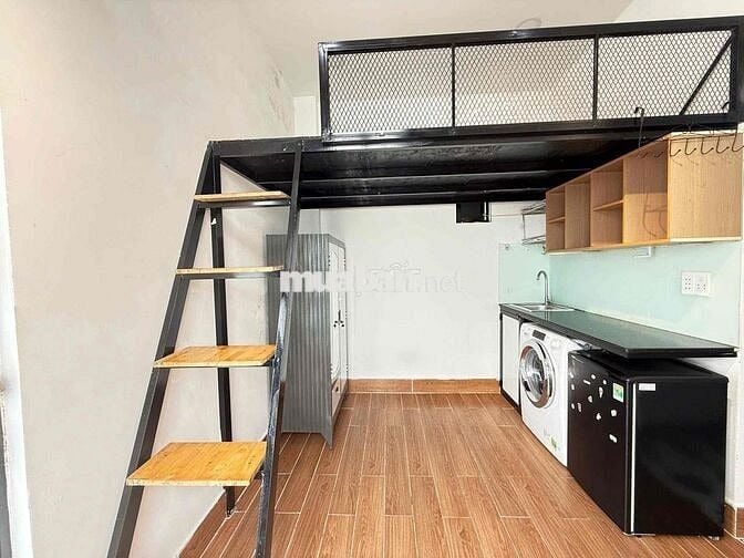 Siêu phẩm căn hộ Duplex ban công full nội thất ngay Phan Xích Long