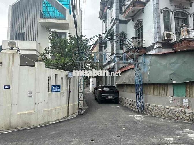 ĐƯỜNG OTO 7 CHỖ ĐỖ CỬA- ĐẤT VUÔNG VẮN- CHỈ 100M RA TRỤC CHÍNH KINH DOA