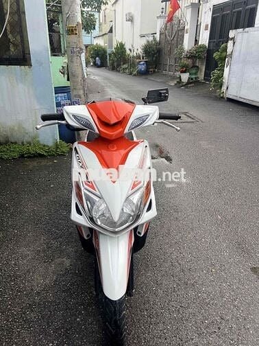 yamaha luvias 2011 xe đẹp máy móc bao êm giá tốt
