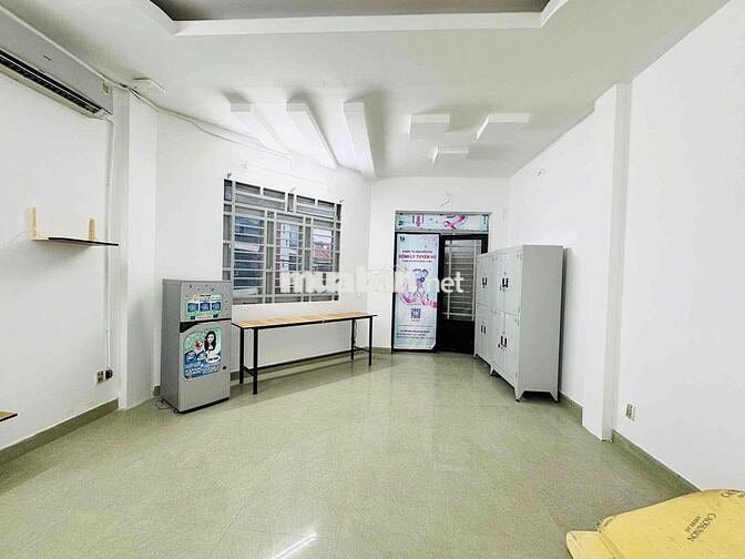 NGAY KHUBIỆT THỰ Q12 - VĂN HIẾN - NTTU  CĂN STUDIO CÓ BAN CÔNG GIÁ MỀM