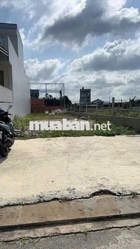 Gần KCN Phú An Thạnh ,DT830, đất thổ cư 120m2 . giá 505tr. TT Bến Lức.