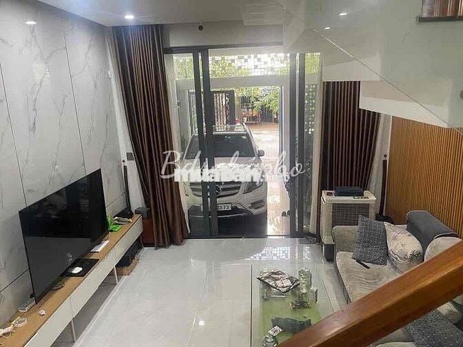 🇻🇳CHO THUÊ NHÀ 2 TẦNG FULL NỘI THẤT, CÓ CHỖ ĐẬU OTO