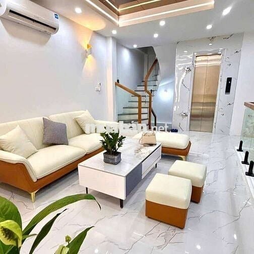 Đông Ngạc, nhỉnh 7 tỷ - Mới coong 30m - Thang máy- Ô tô sát nhà.