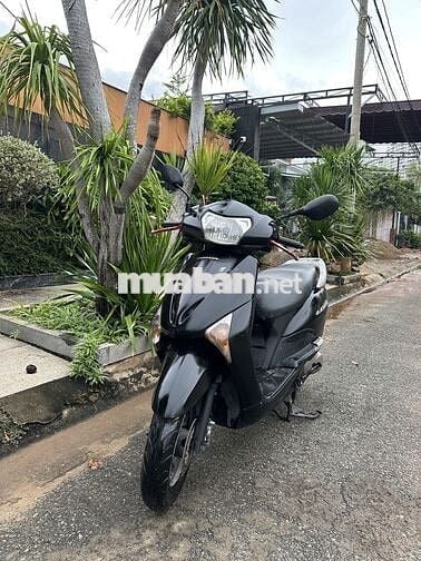 Honda Lead 110 Fi tiết kiệm xe đời mới zin đẹp