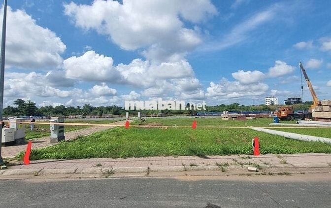 Nền kế hẻm thổ cư Khu Nam long 2, Cái răng, Cần Thơ