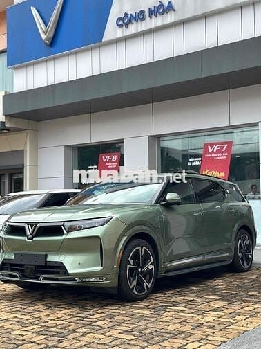 VinFast VF9 2025 Plus