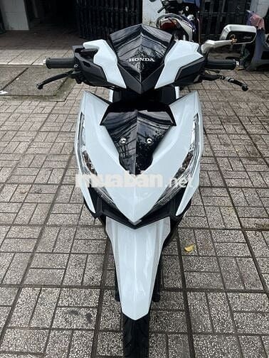 Dư dùng cần bán xe Vario đời 2017