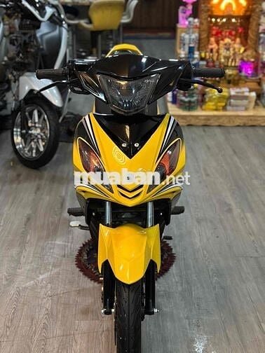 Ex xuống áo 2010 vàng đen siêu đẹp nợ xấu đưa 8tr5