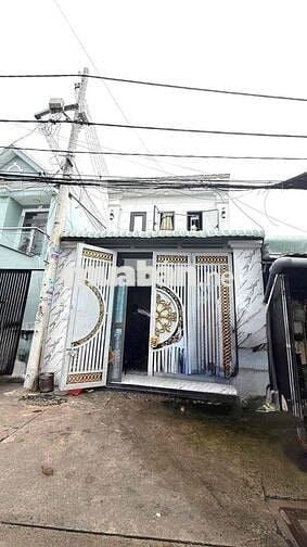 nhà mặt tiền giữ sổ hồng chính 1 trệt 1 lầu 2 phòng ngủ 2 tolet