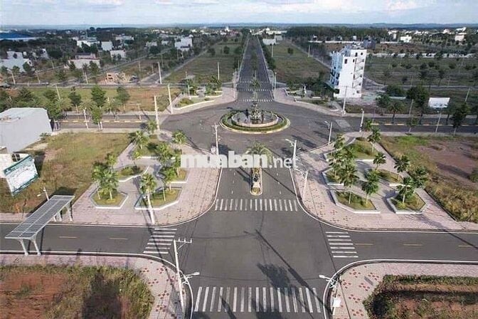 Chính chủ gửi đất TTHC Bàu Bàng DT 100m2 giá 2 tỷ 800 triệu