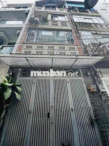 Gần khu Phan Xích Long, nhà 40m2 4 tầng 5PN, xe hơi đỗ cổng, Phú Nhuận