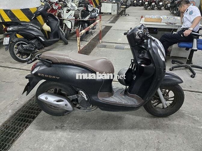SCOOPY 2024 MÀU ĐEN YÊN NÂU