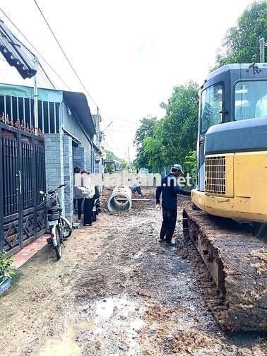 Nhà mới ở ngay, sát mặt đường Trần Hưng Đạo, 70 m2, 2 tầng, 3 ngủ, Tru