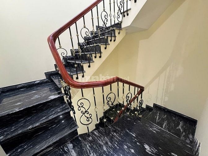 Tôi là chủ nhà cho thuê sàn văn phòng tại 100 Hoàng Ngân, Cầu Giấy 