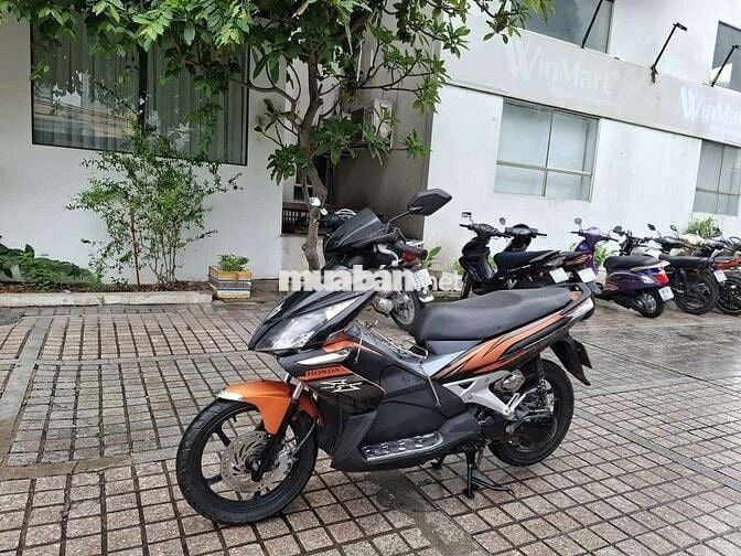 Xe Honda Air Blade up thái