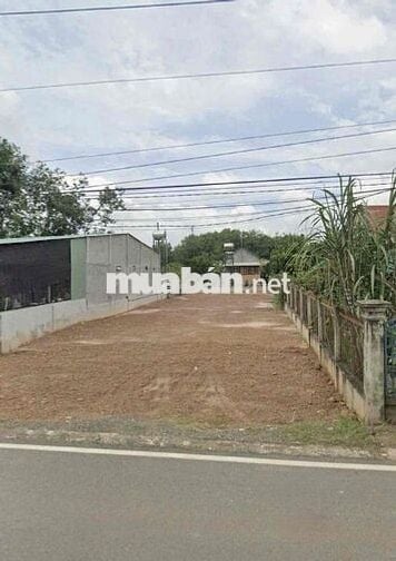 Miếng đất vuông vứt 200m2 đường nhánh của DH giá chỉ 240tr