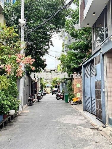 Bán nhà hẻm 333 Lê Văn Sỹ, 74m, 14 tỷ bé xíu, sát sân bay,3 mặt thoáng