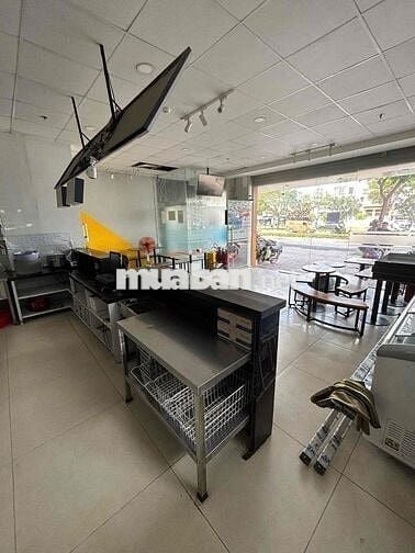 - [ ]  🏠🏠 CHO THUÊ TOÀ NHÀ 962,46M2 MẶT TIỀN ĐẠI LỘ PHẠM Văn Đồng p. H